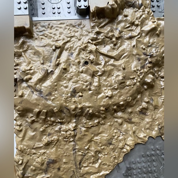 Mega Bloks HALO BATTLESCAPE 22.5" x 13" Desert Terrain Large Baseplate AM17831 - Picture 4 of 9